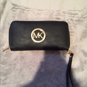 Black Michael Kors Wristlet
